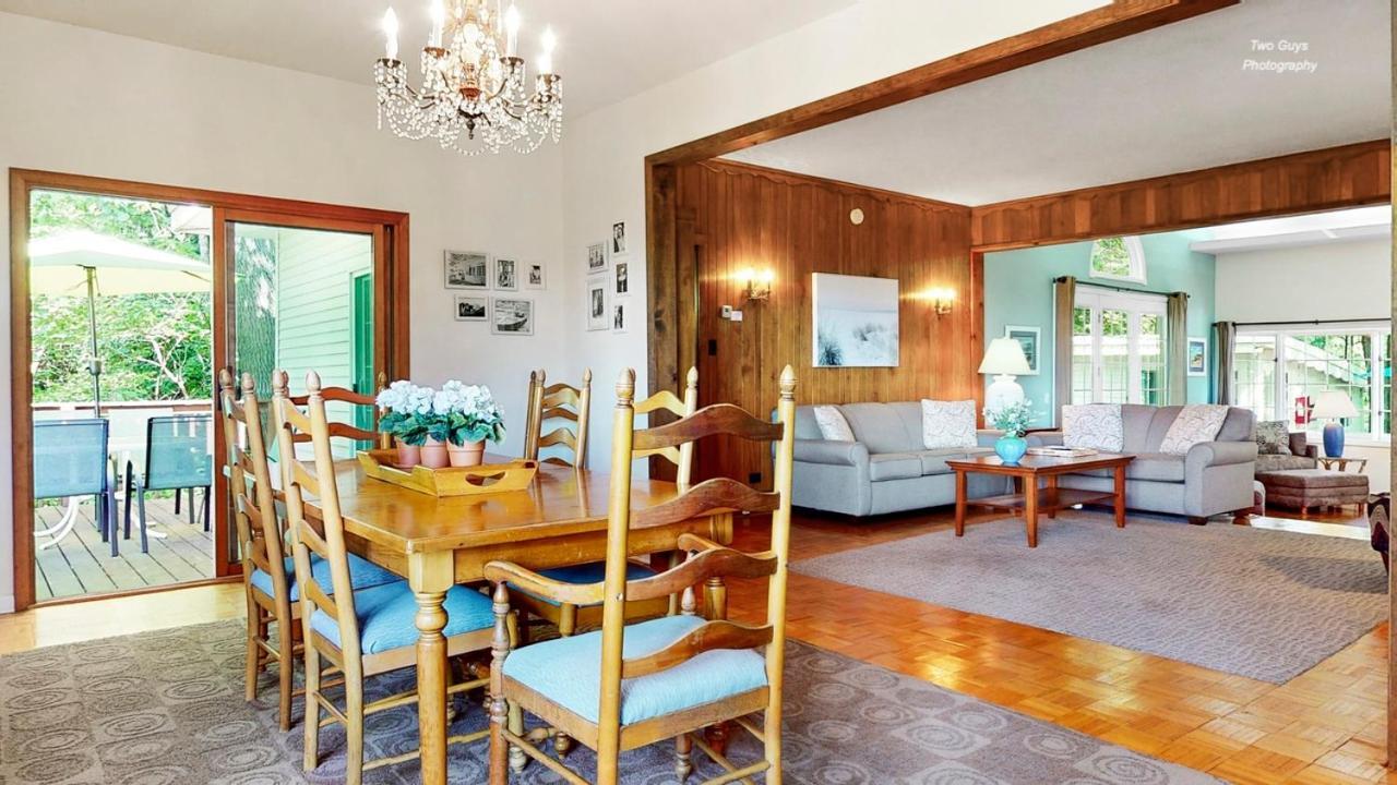 Holiday Hill Resort Saugatuck Exteriör bild